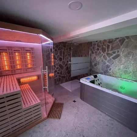 Miha'S Little Hill With Hot Tub & Sauna * Pišece